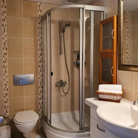 Large Sunny With Swimming Pool, 300 Meters From The Sea Appartement Alanya